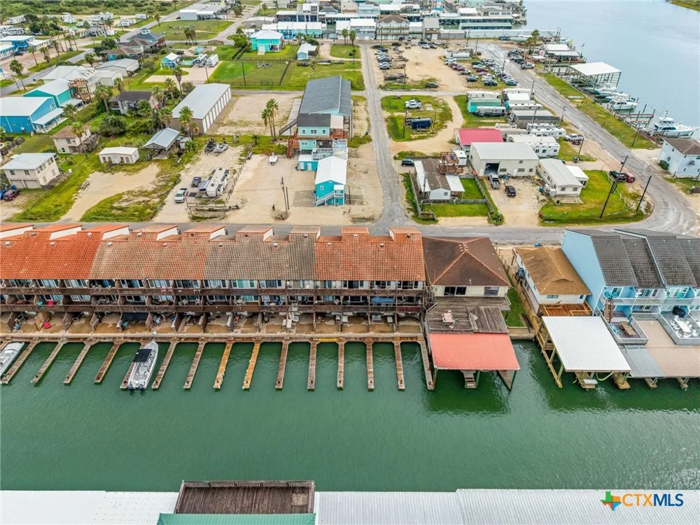 464 15th Street Port O'Connor, TX 77982