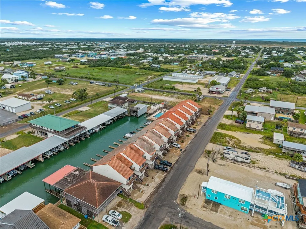 464 15th Street Port O'Connor, TX 77982