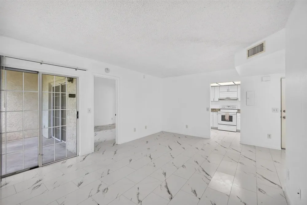1628 SE Green Acres Circle Port St. Lucie, FL 34952