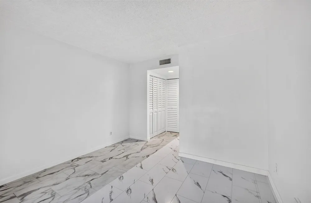 1628 SE Green Acres Circle Port St. Lucie, FL 34952