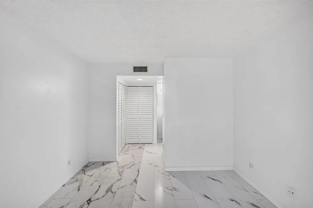 1628 SE Green Acres Circle Port St. Lucie, FL 34952