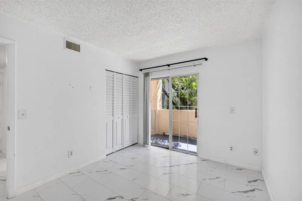 1628 SE Green Acres Circle Port St. Lucie, FL 34952
