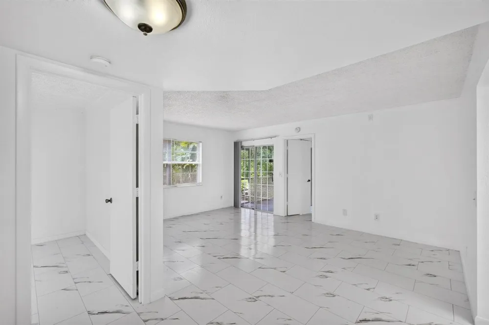 1628 SE Green Acres Circle Port St. Lucie, FL 34952