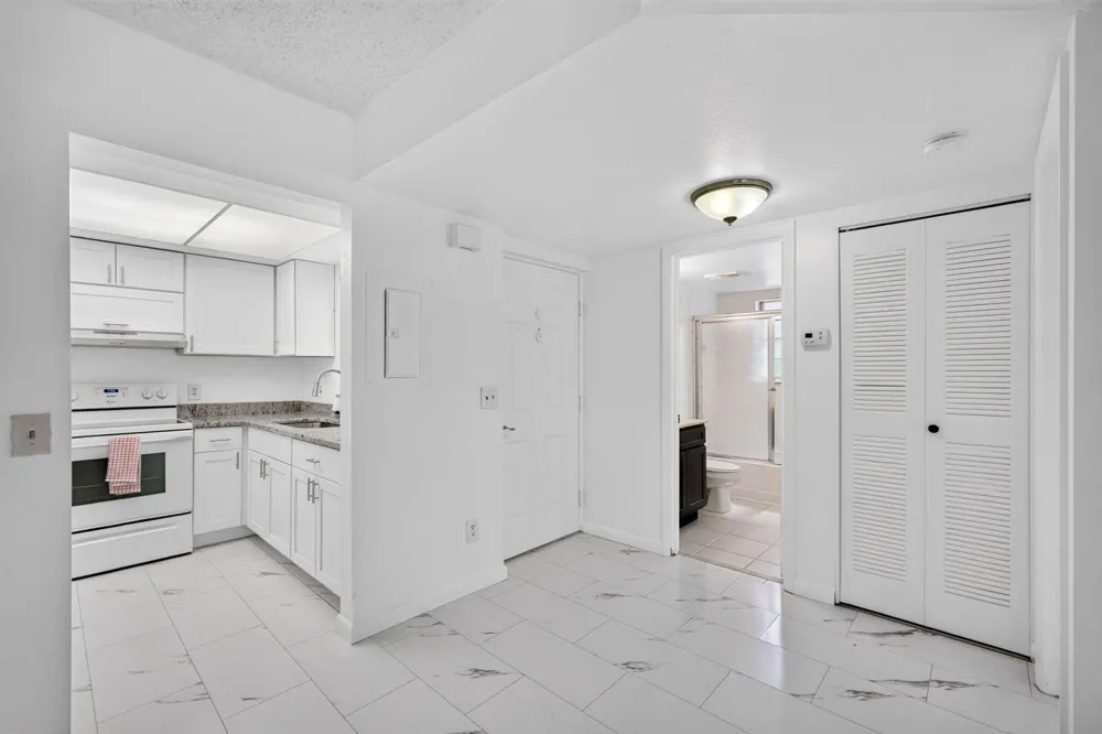 1628 SE Green Acres Circle Port St. Lucie, FL 34952
