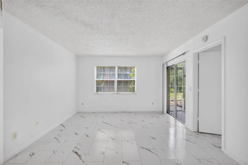 1628 SE Green Acres Circle Port St. Lucie, FL 34952