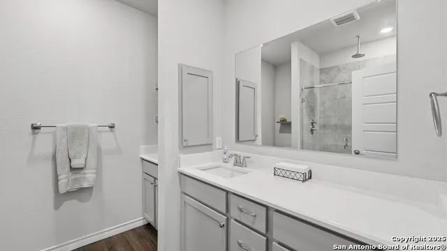 266 ROLLING HLS New Braunfels, TX 78130