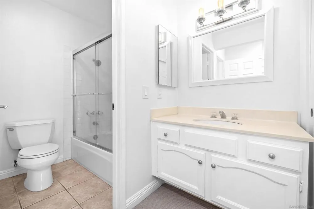 13335 Kibbings Rd San Diego, CA 92130