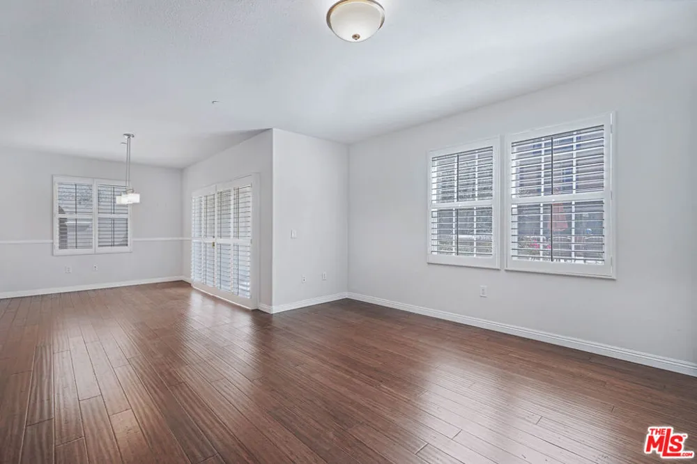 13080 Pacific Promenade #111 Playa Vista, CA 90094