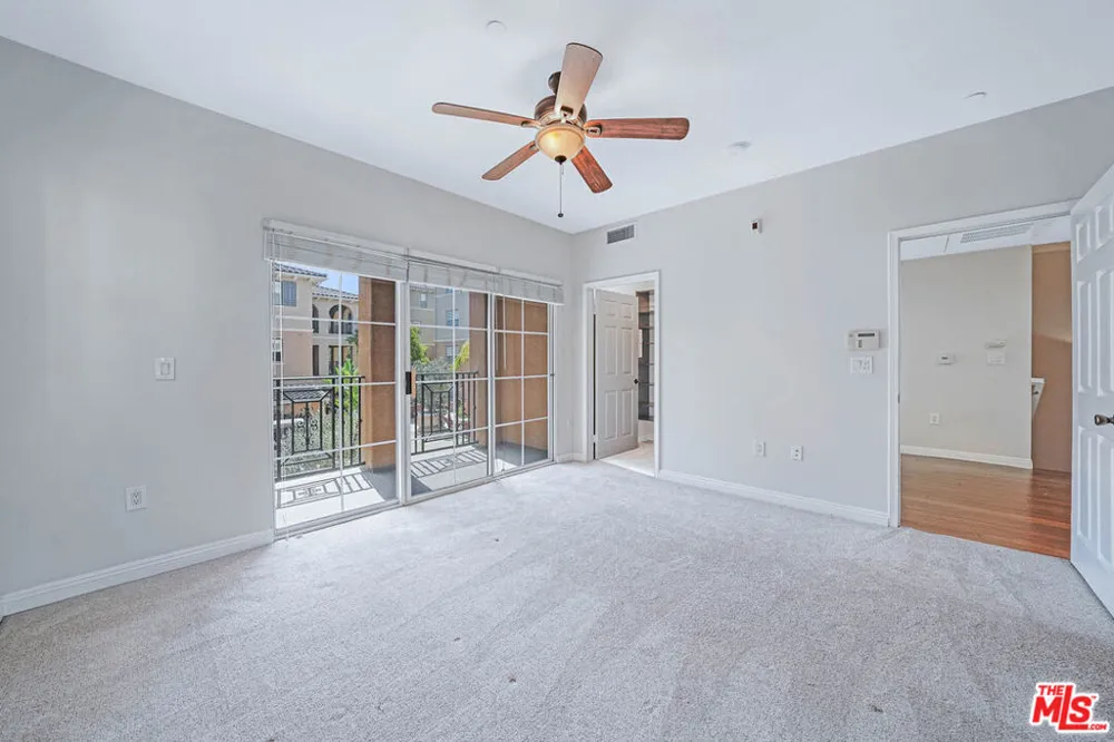 13080 Pacific Promenade #111 Playa Vista, CA 90094