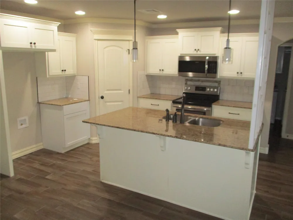 1008 Midway Road Claremore, OK 74019