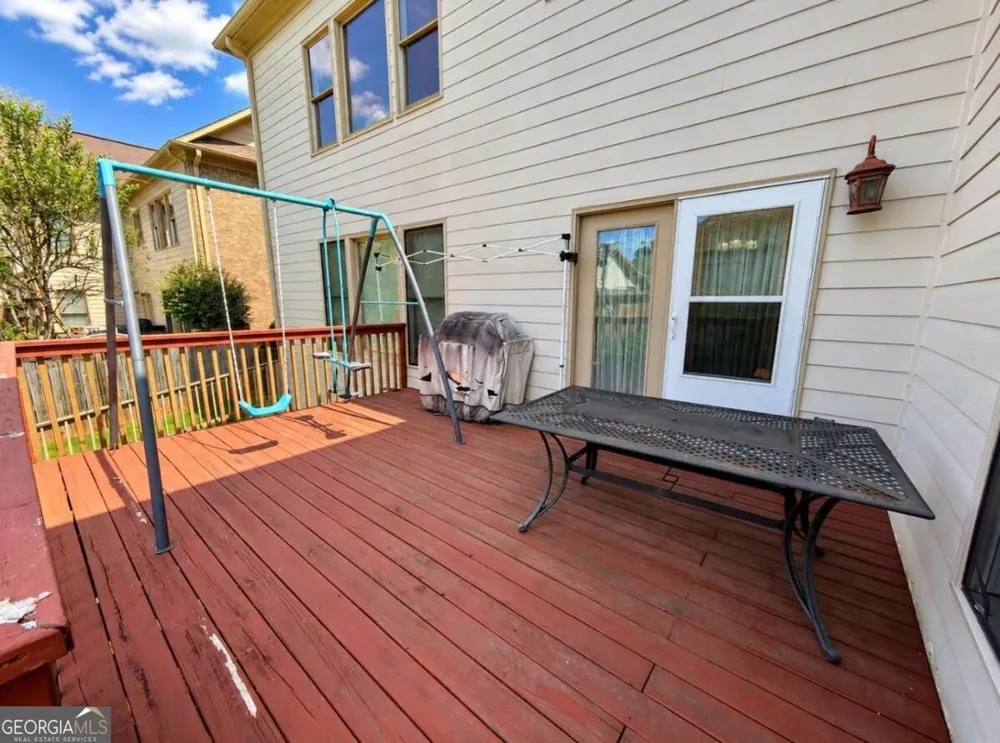 1653 Elesmere Oak CT Duluth, GA 30097
