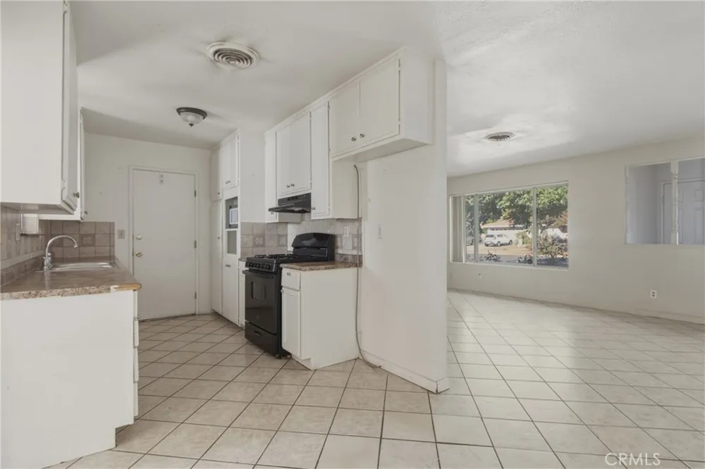 621 Brian Hemet, CA 92544