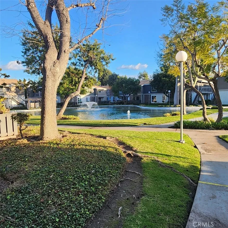 2847 S Fairview Santa Ana, CA 92704