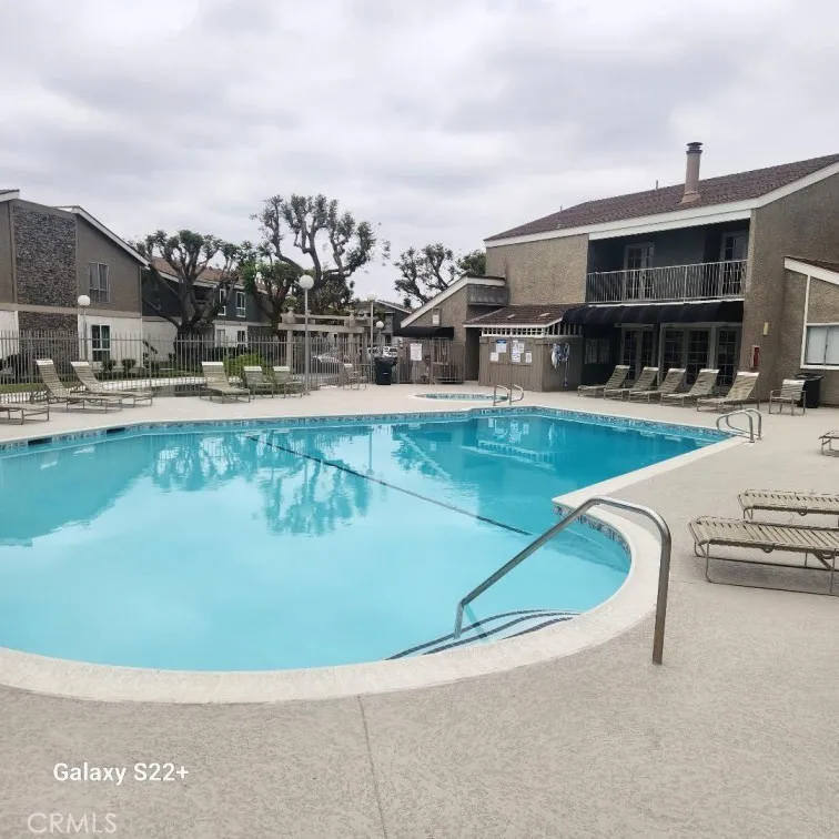 2847 S Fairview Santa Ana, CA 92704
