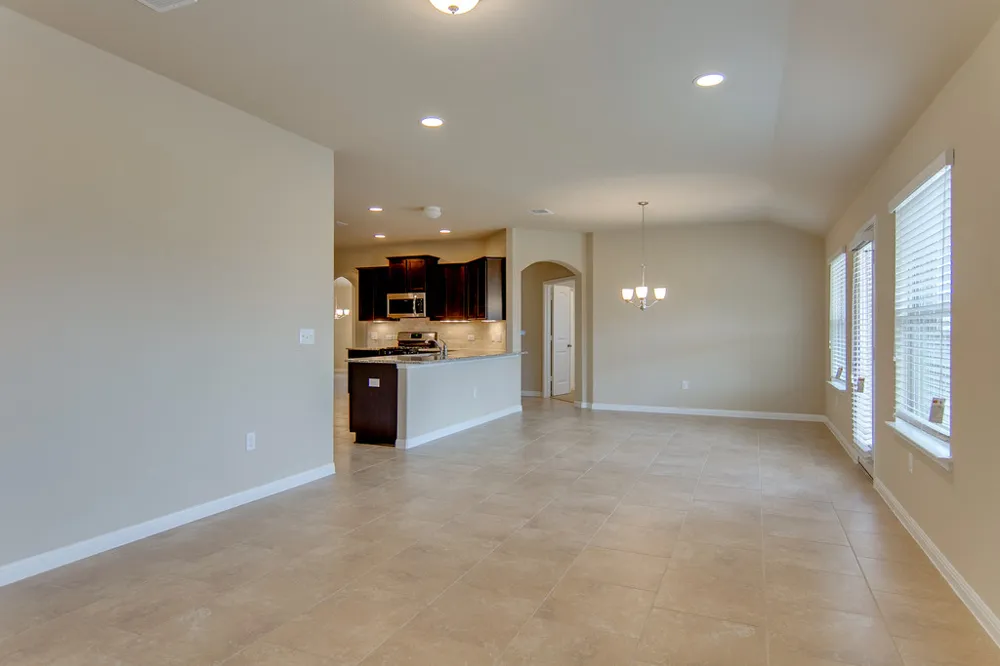 304 Chalk Knob Manor Leander, TX 78641