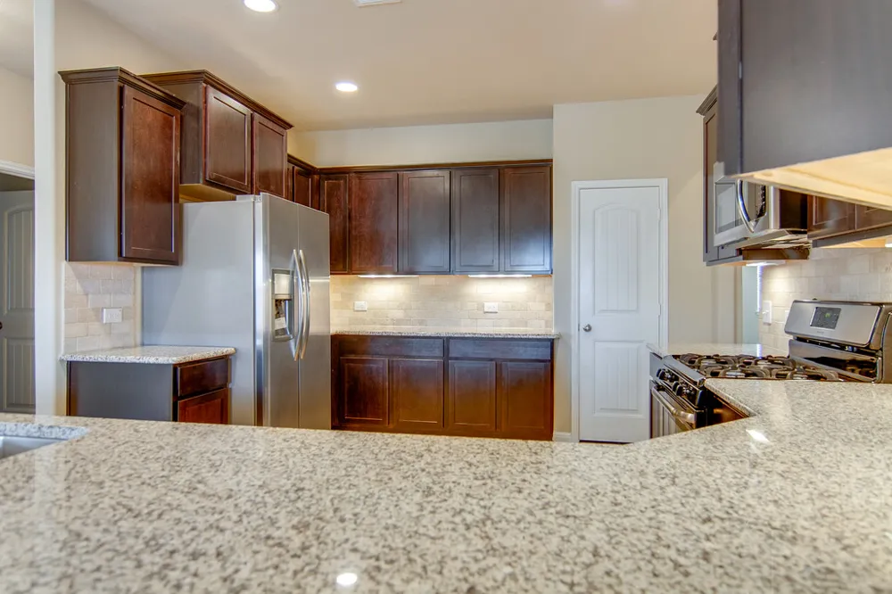 304 Chalk Knob Manor Leander, TX 78641