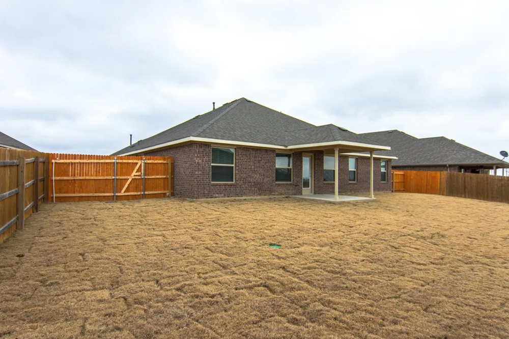 304 Chalk Knob Manor Leander, TX 78641