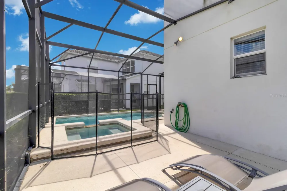 4733 KINGS CASTLE CIRCLE Kissimmee, FL 34746