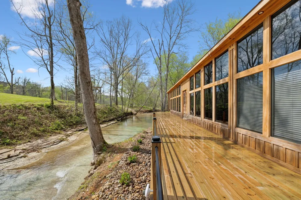 3105 Coy Hill Rd Olivehill, TN 38475