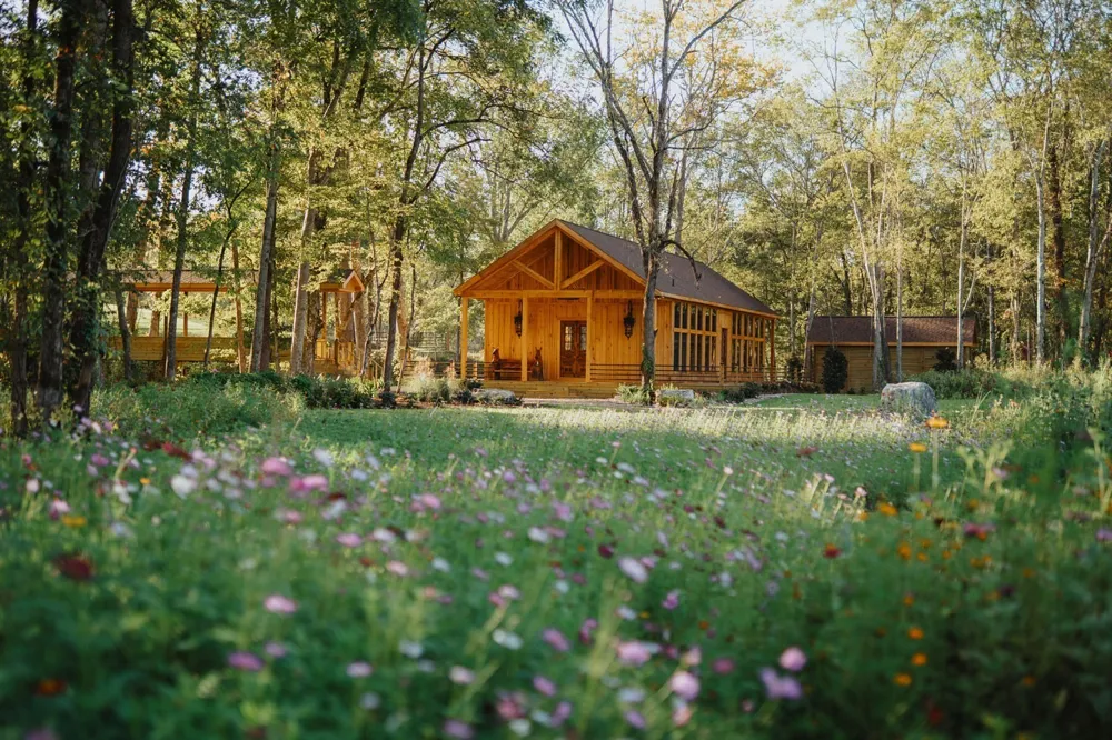 3105 Coy Hill Rd Olivehill, TN 38475