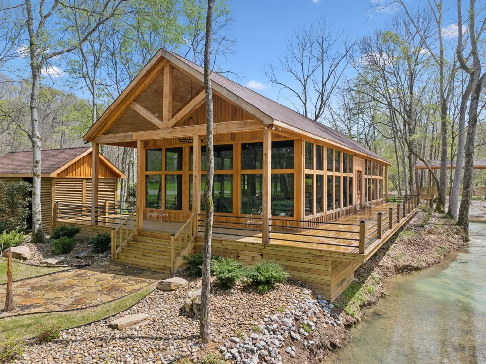 3105 Coy Hill Rd Olivehill, TN 38475