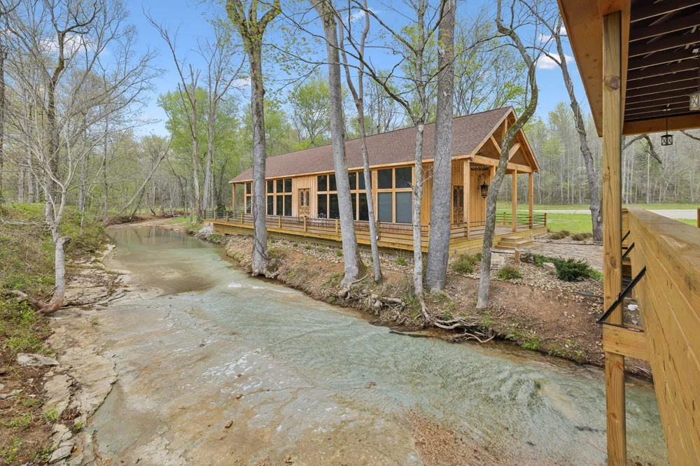 3105 Coy Hill Rd Olivehill, TN 38475