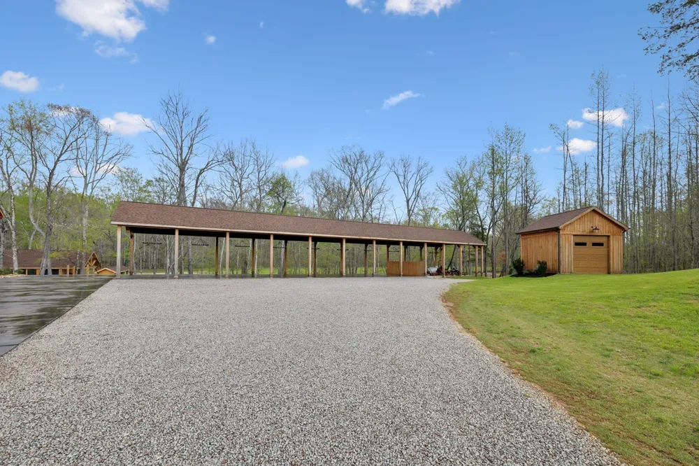 3105 Coy Hill Rd Olivehill, TN 38475