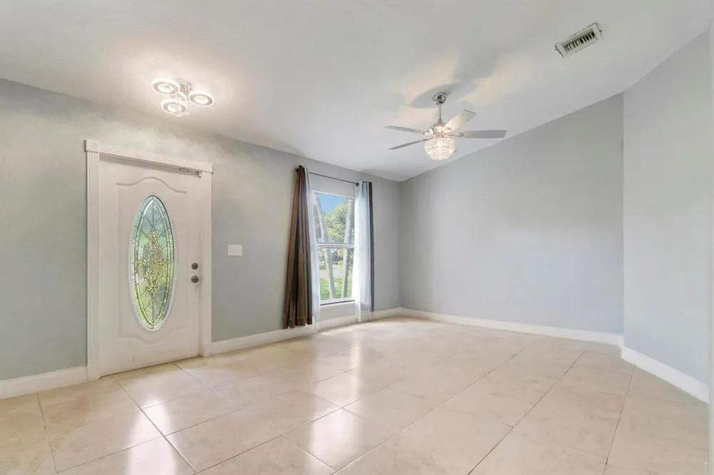 825 SE Cavern Avenue Port St. Lucie, FL 34983