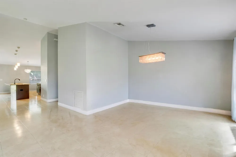 825 SE Cavern Avenue Port St. Lucie, FL 34983