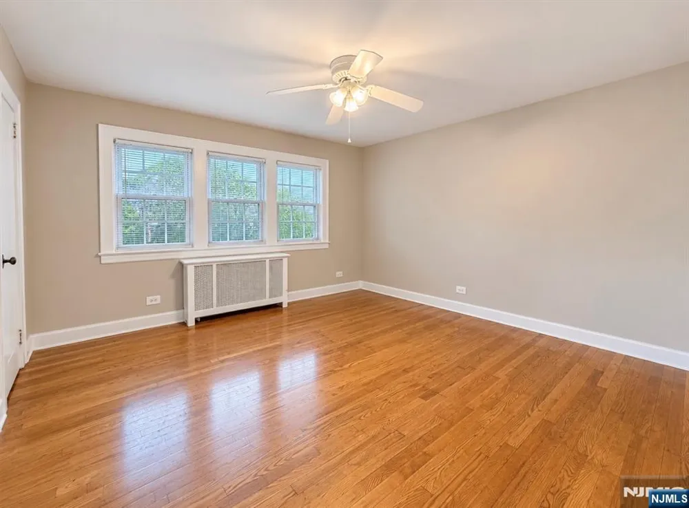 98 Farview Avenue 1 Paramus, NJ 07652