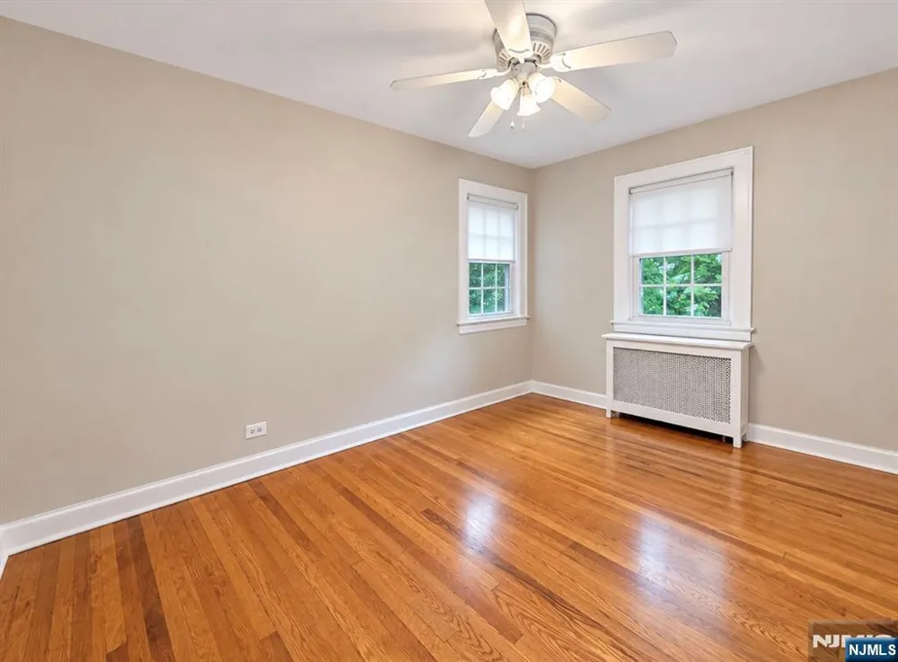 98 Farview Avenue 1 Paramus, NJ 07652