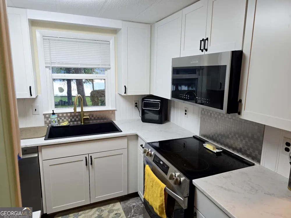 104 Sioux CIR Ivey, GA 31031