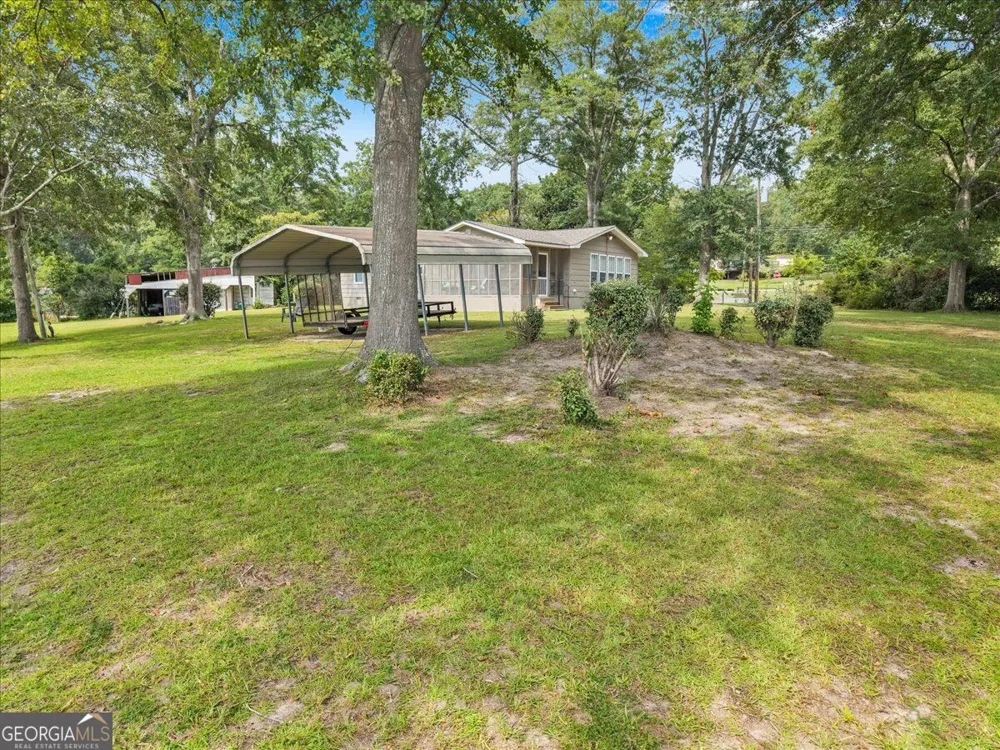 104 Sioux CIR Ivey, GA 31031