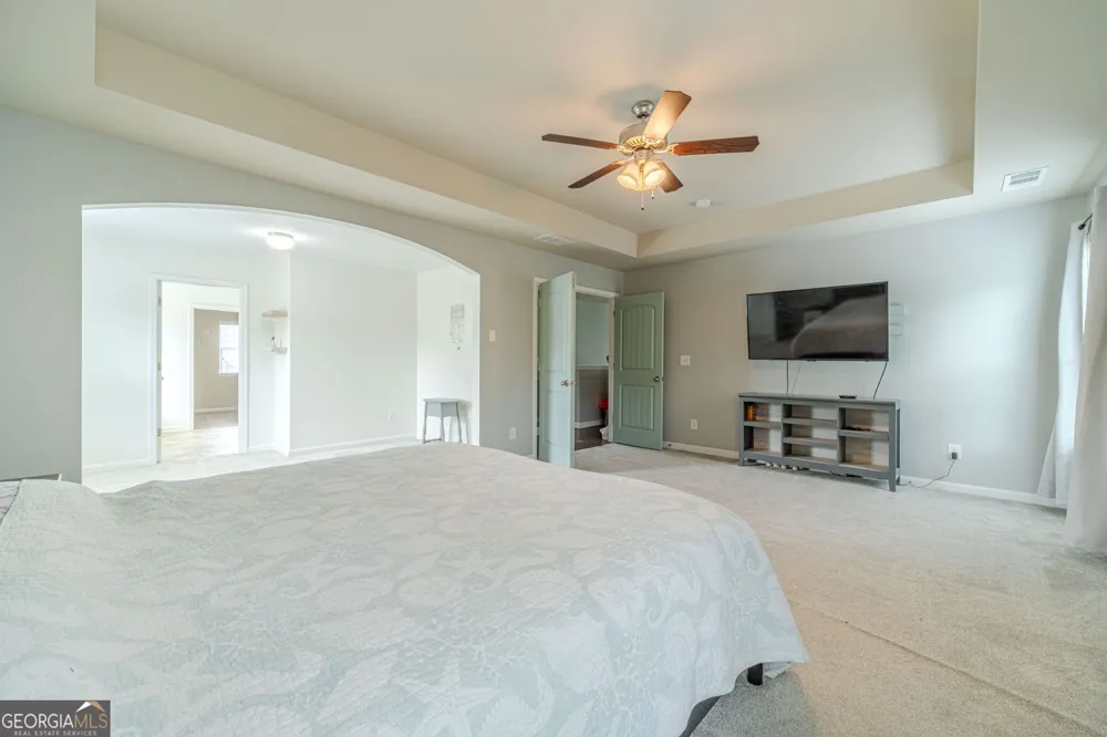 1102 Bald Eagle TRCE Hoschton, GA 30548