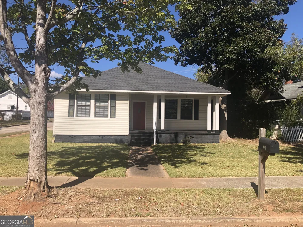 300 Fourth AVE Thomaston, GA 30286
