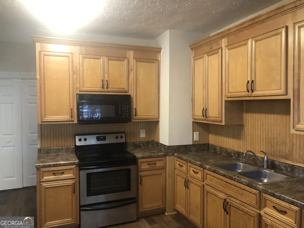 300 Fourth AVE Thomaston, GA 30286