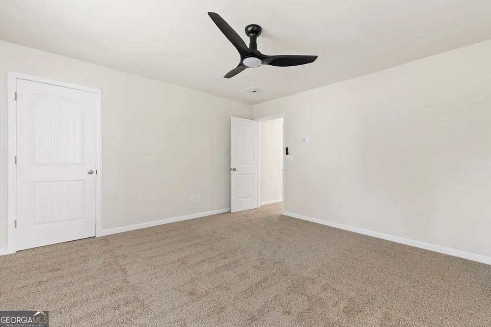 1179 DICKENS RD Greensboro, GA 30642