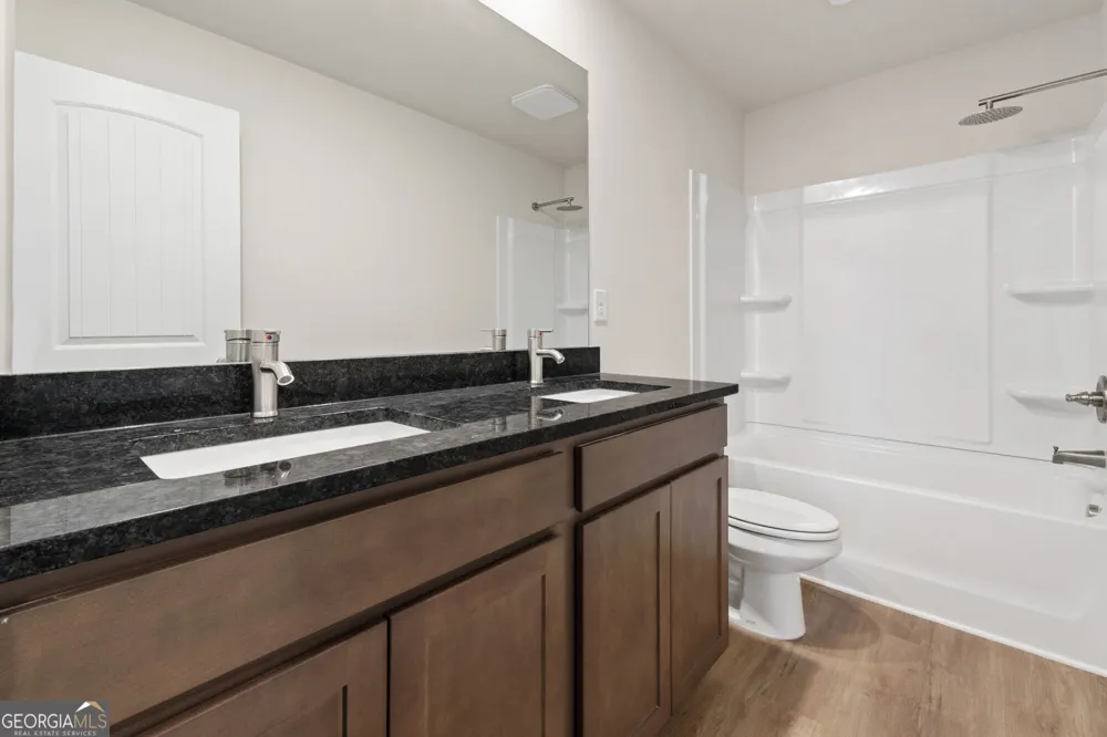 1179 DICKENS RD Greensboro, GA 30642