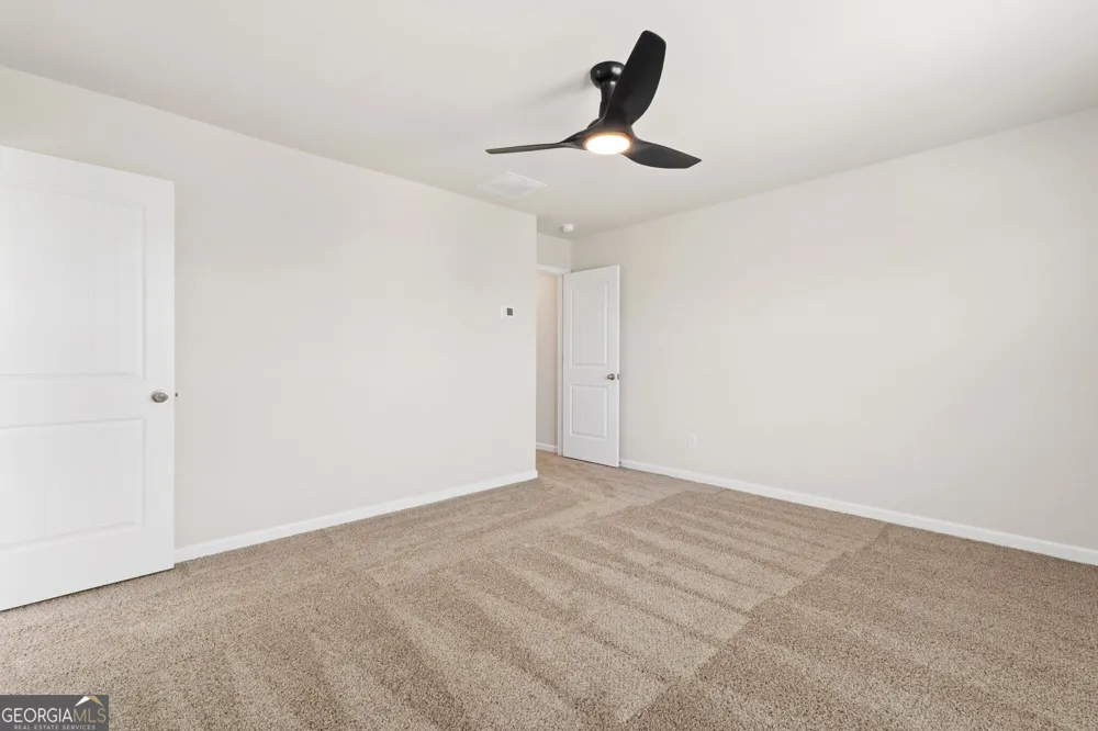 1189 DICKENS RD Greensboro, GA 30642