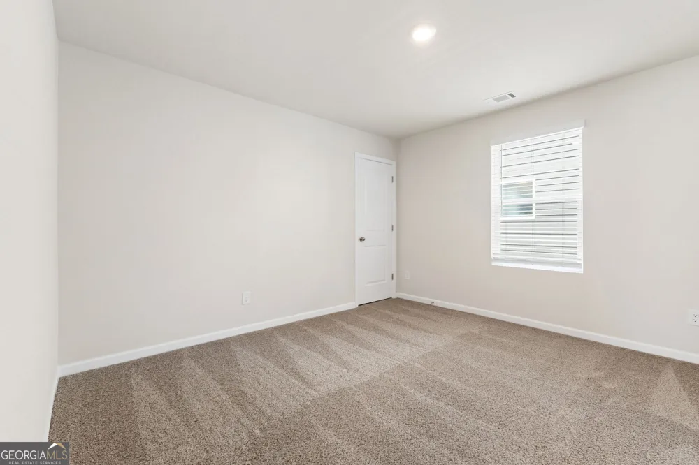 1189 DICKENS RD Greensboro, GA 30642
