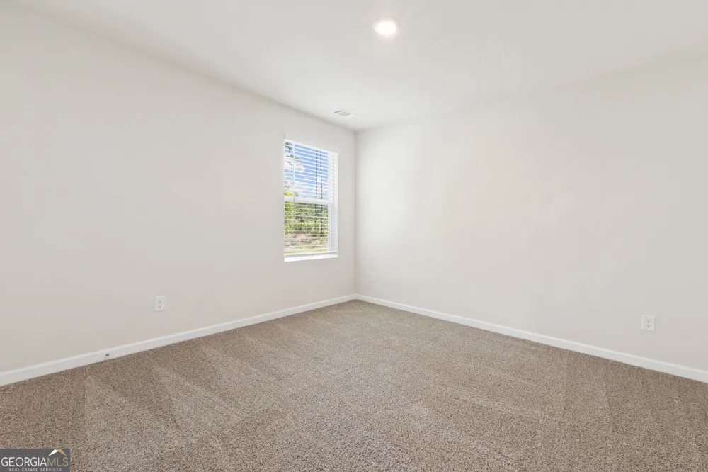 1189 DICKENS RD Greensboro, GA 30642