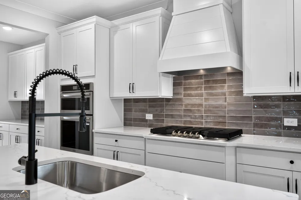 45 Cedar Crest LN Dawsonville, GA 30534