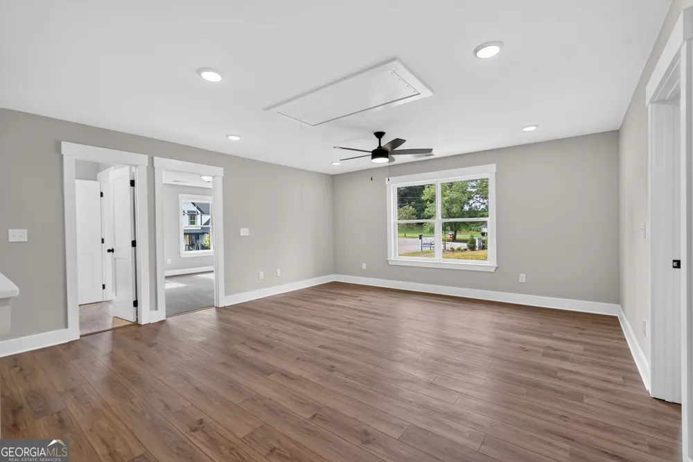 45 Cedar Crest LN Dawsonville, GA 30534
