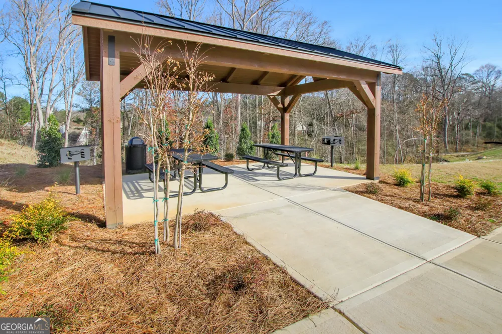 45 Cedar Crest LN Dawsonville, GA 30534