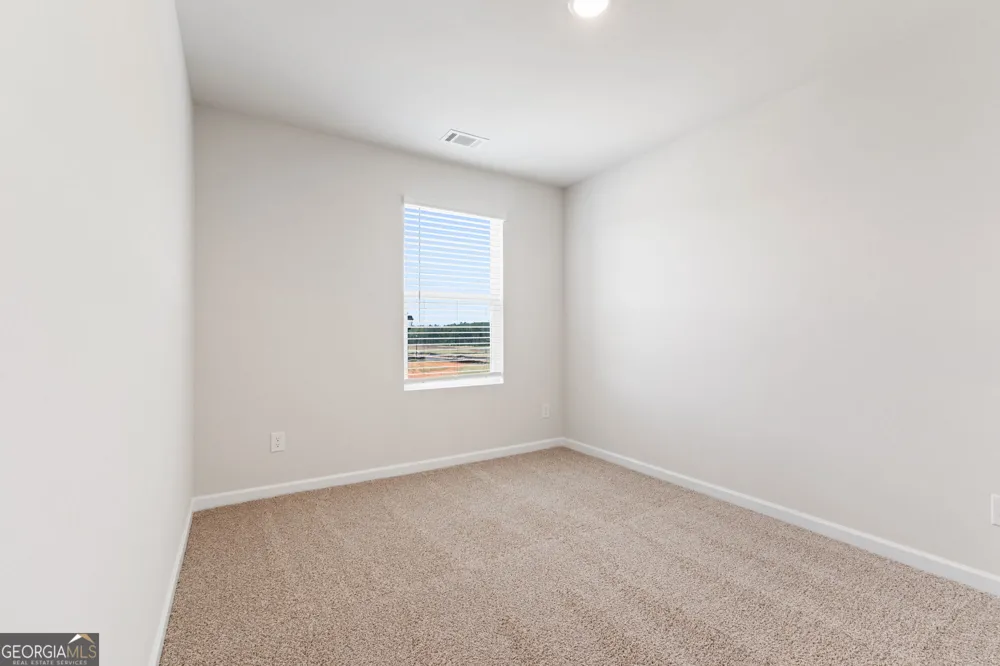 1199 DICKENS RD Greensboro, GA 30642