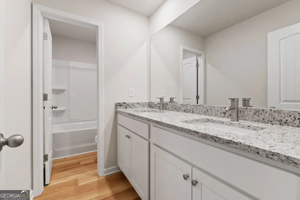 1199 DICKENS RD Greensboro, GA 30642