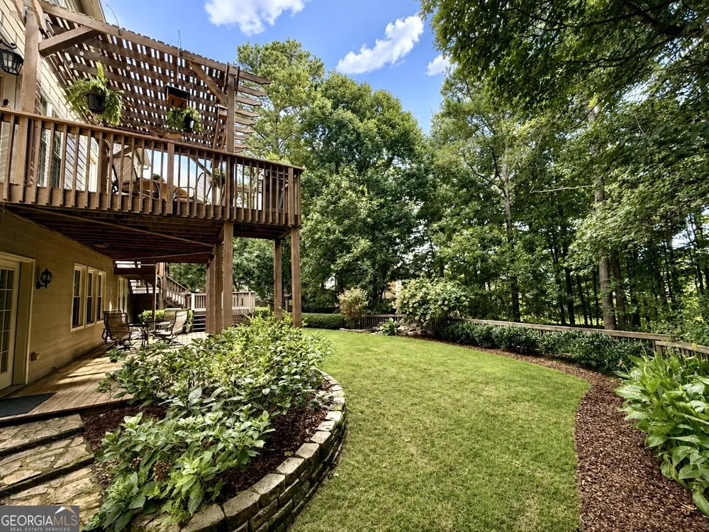 703 Waveland DR Woodstock, GA 30189