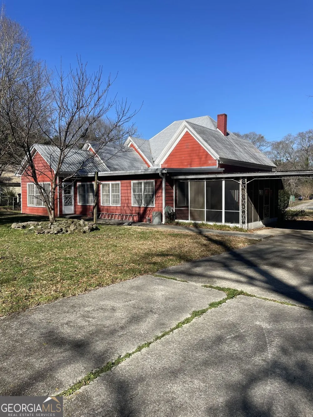 379 West AVE Jackson, GA 30233