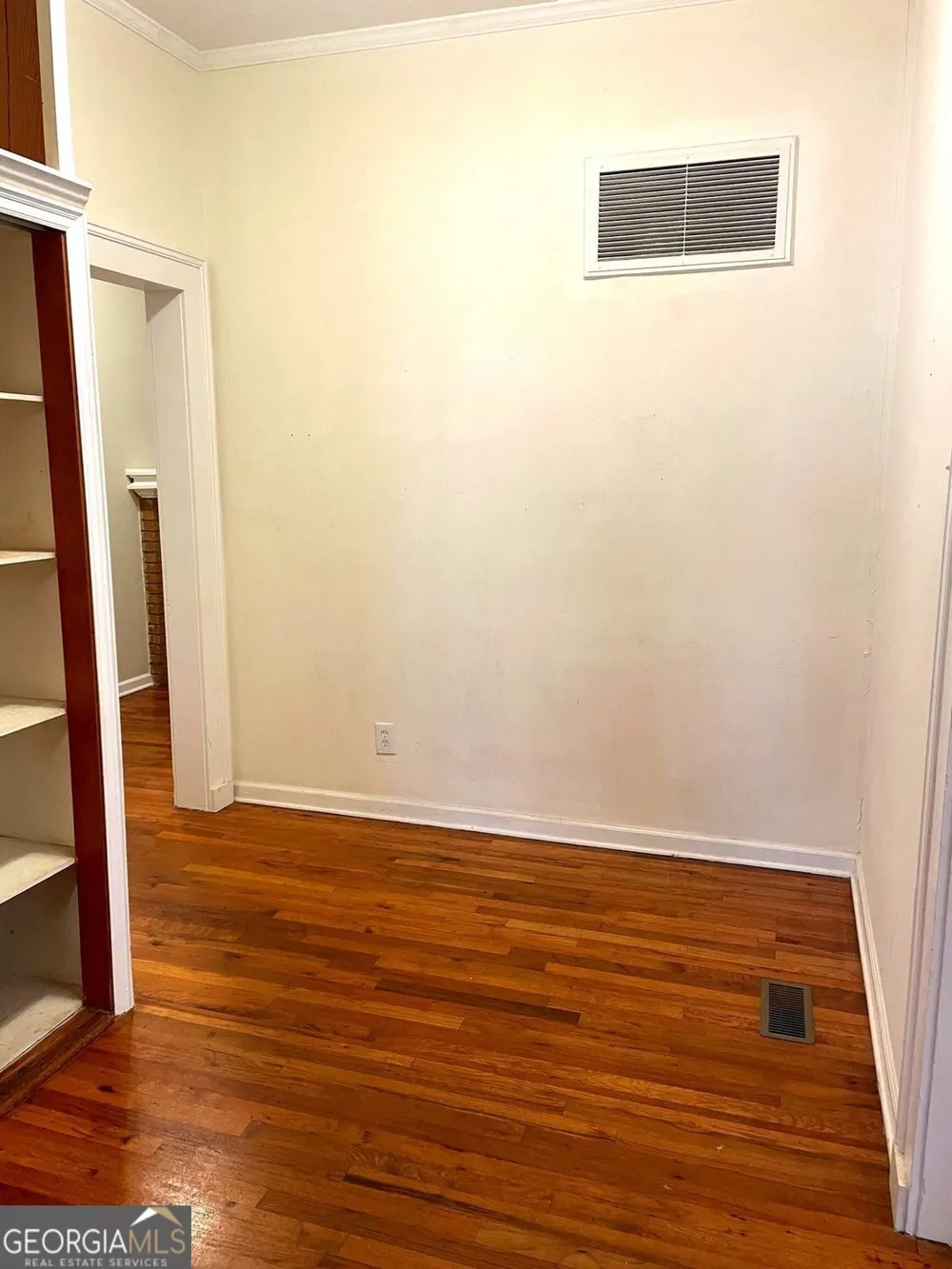 379 West AVE Jackson, GA 30233