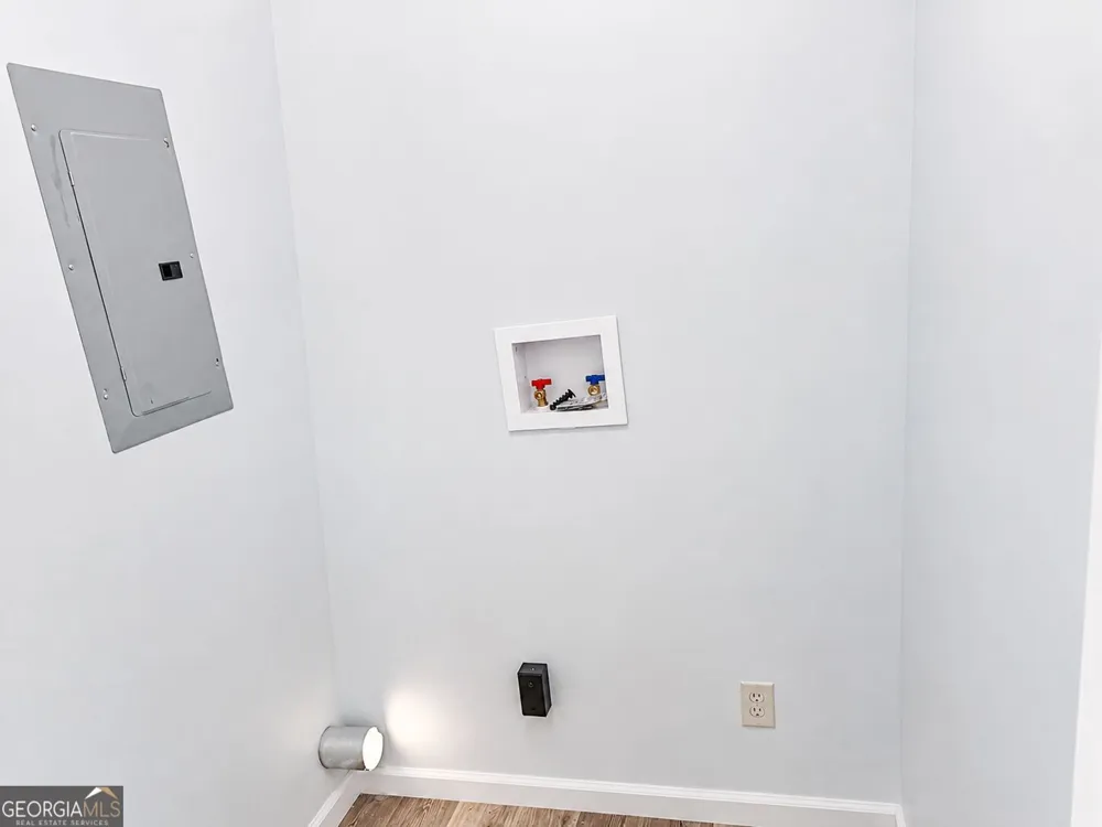 23 Wilson ST Nahunta, GA 31553